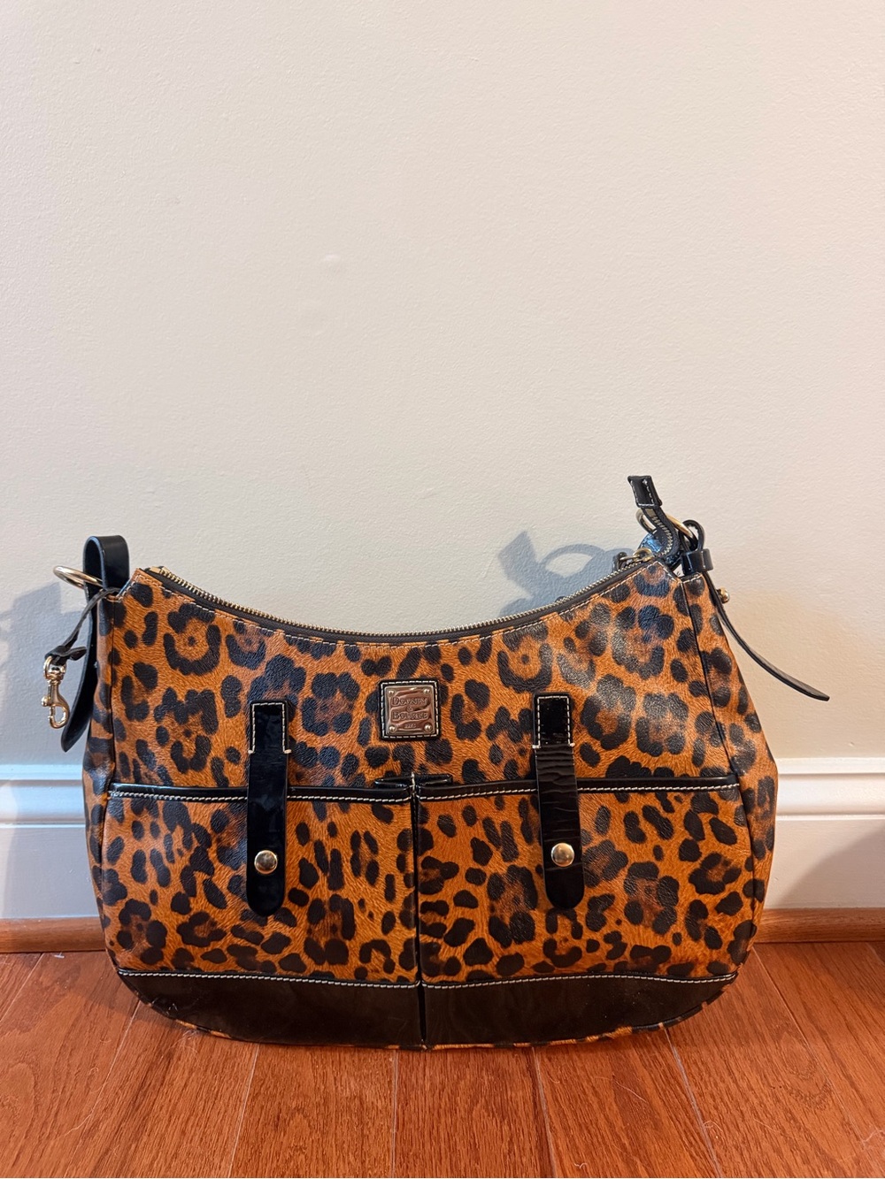 Dooney & Bourke Medium Safari Hobo Bag in Leopard Print